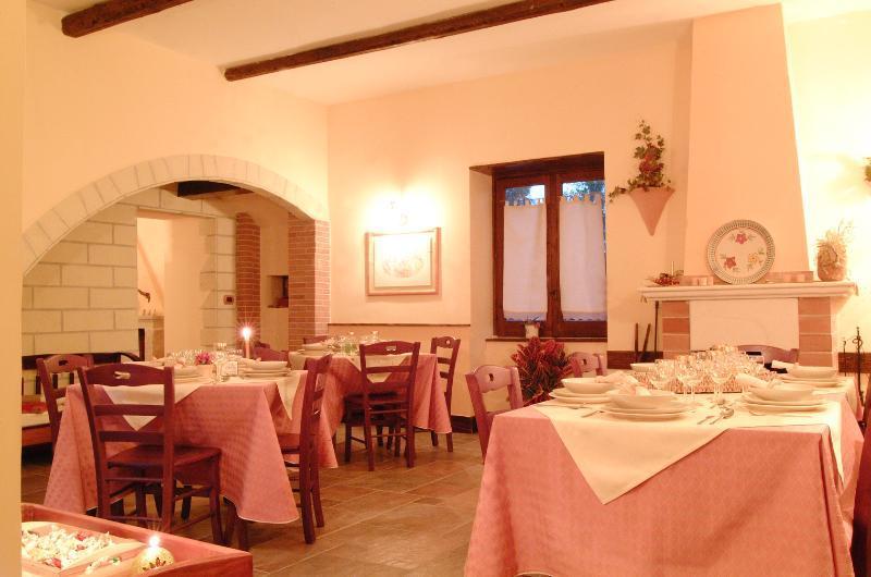 Villa Il Fiorile à Bénévent Extérieur photo